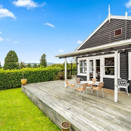 Springfield Rise Lodge - Rotorua Holiday Home Eksteriør bilde