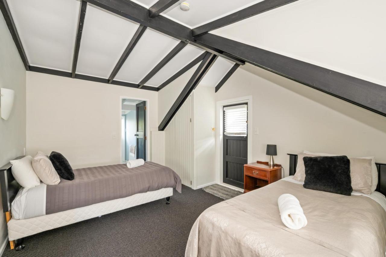 Springfield Rise Lodge - Rotorua Holiday Home Eksteriør bilde