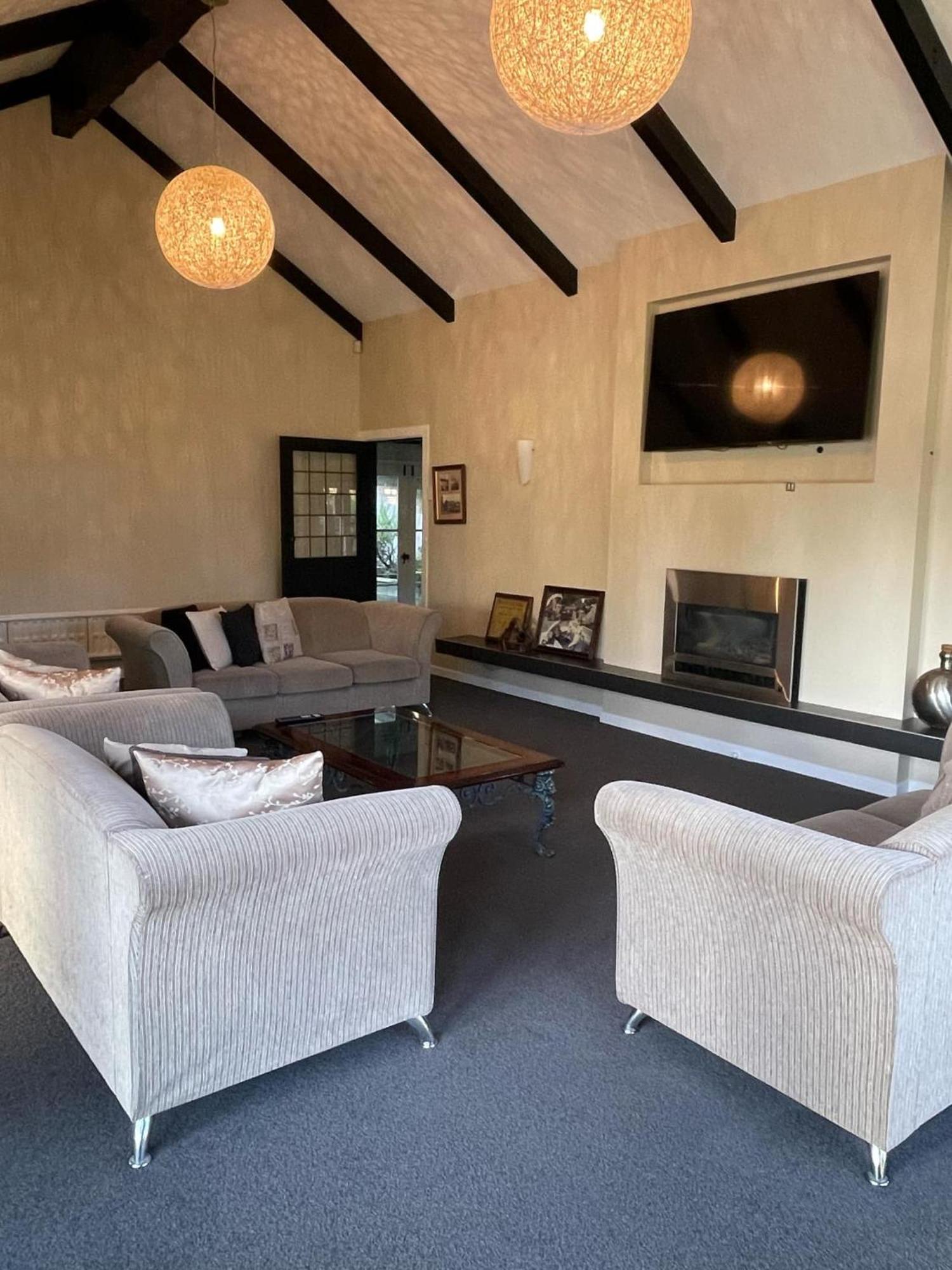 Springfield Rise Lodge - Rotorua Holiday Home Eksteriør bilde